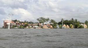 বরিশালে নদ-নদীর পানি বিপৎসীমা ছাড়াচ্ছে